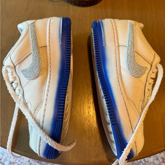 Nike Air Force, White & Blue - Picture 4 of 5